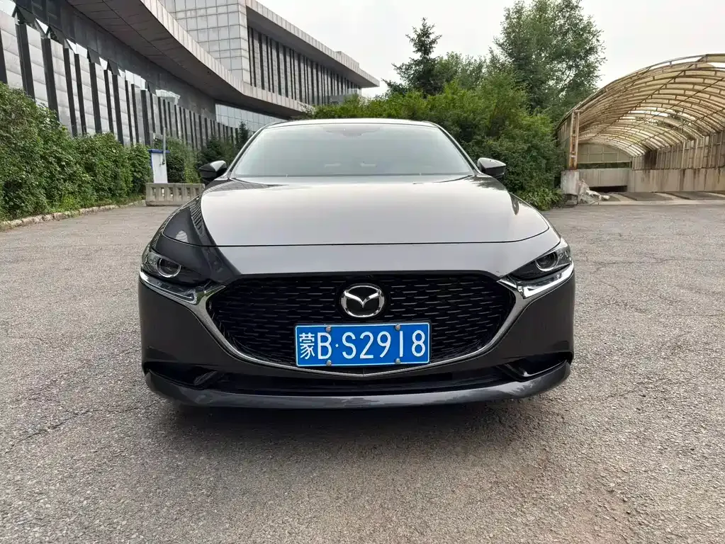 Mazda 3 Axela — фото 9