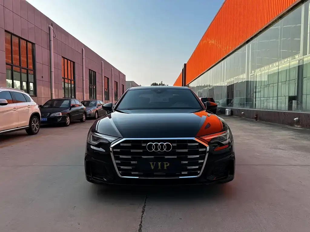 Audi A6L — фото 5