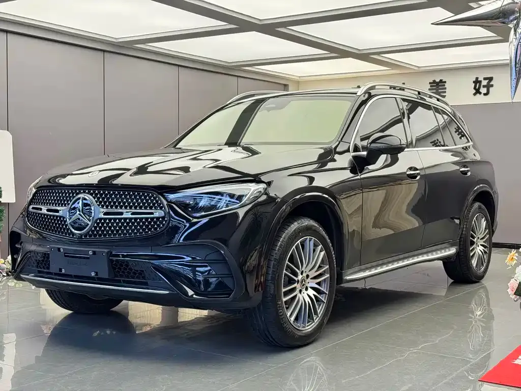 Mercedes-Benz GLC — фото 1