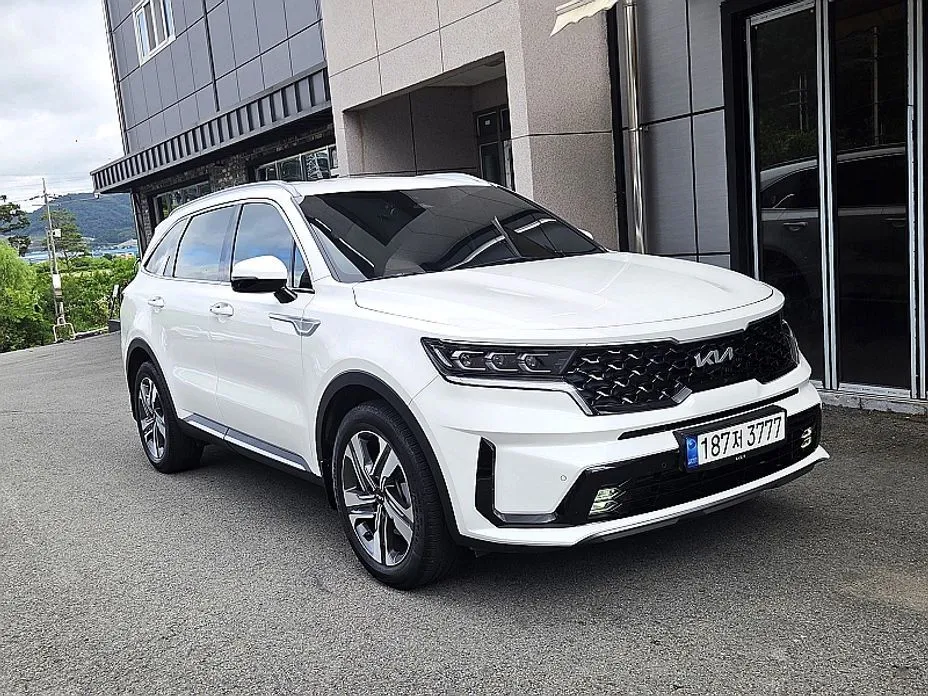 Kia Sorento — фото 1