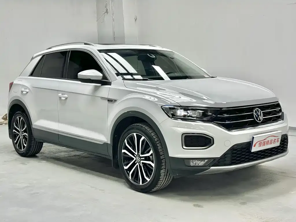 Volkswagen T-Roc — фото 2