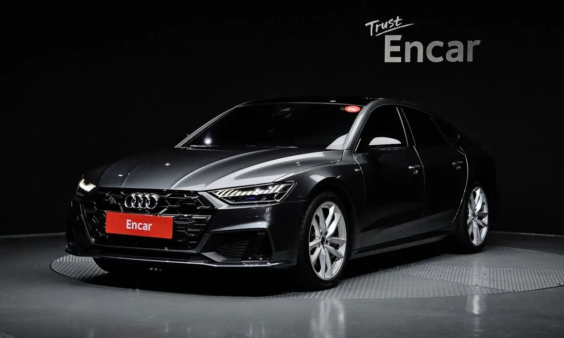 Audi A7 — фото 1