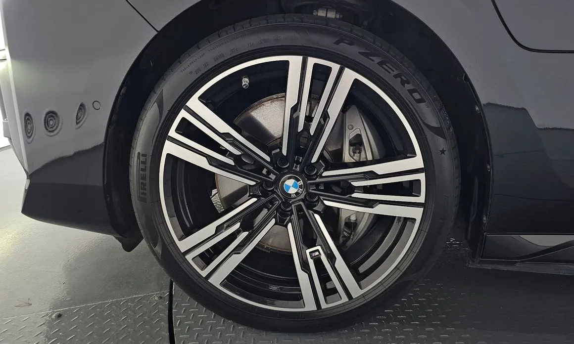 BMW 7-Series 2024 из KR, фото 3