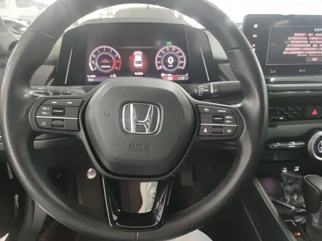 Honda Accord — фото 5