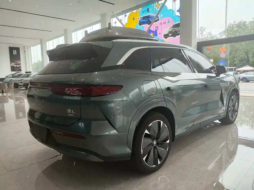BYD Tang L — фото 7