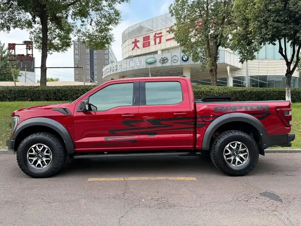 Ford F-150 Raptor — фото 7