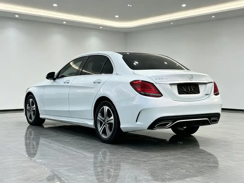 Mercedes-Benz C-Class — фото 6