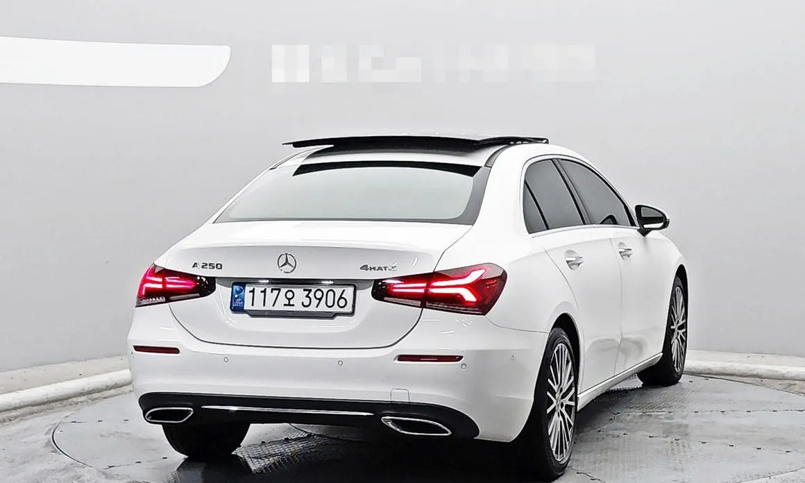 Mercedes-Benz A-Class — фото 5