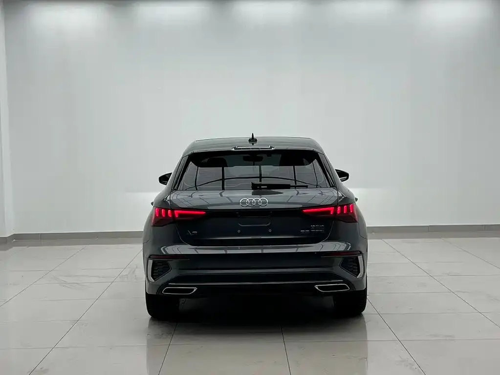 Audi A3 — фото 2
