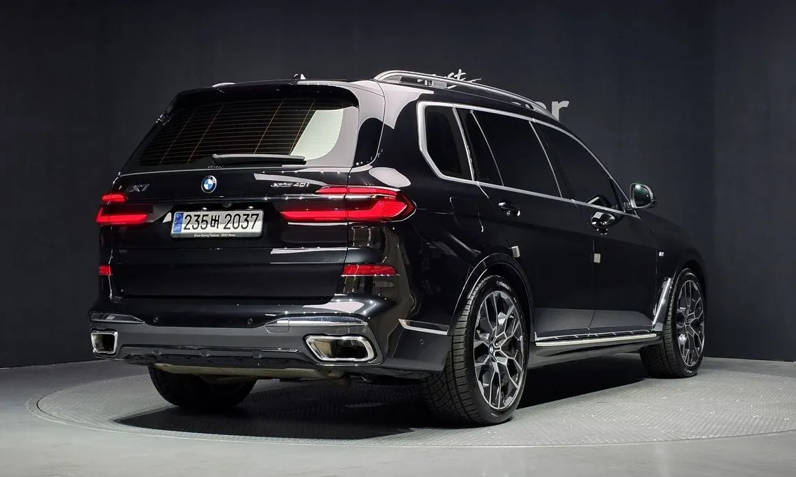 BMW X7 — фото 4