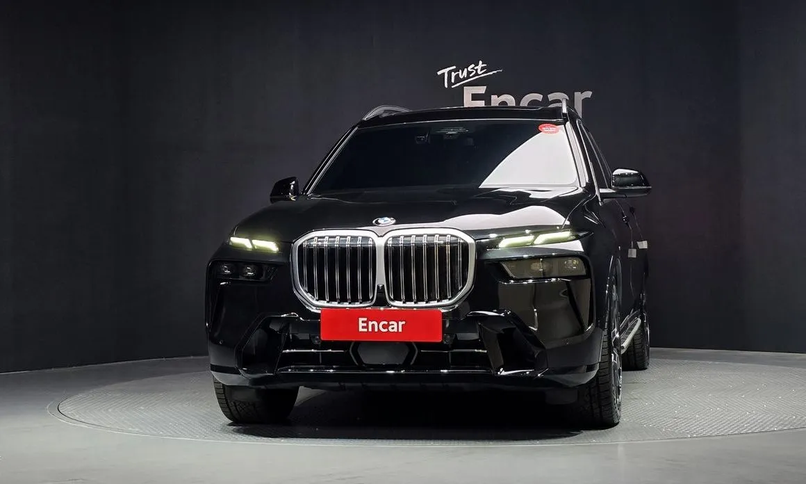 BMW X7 — фото 6