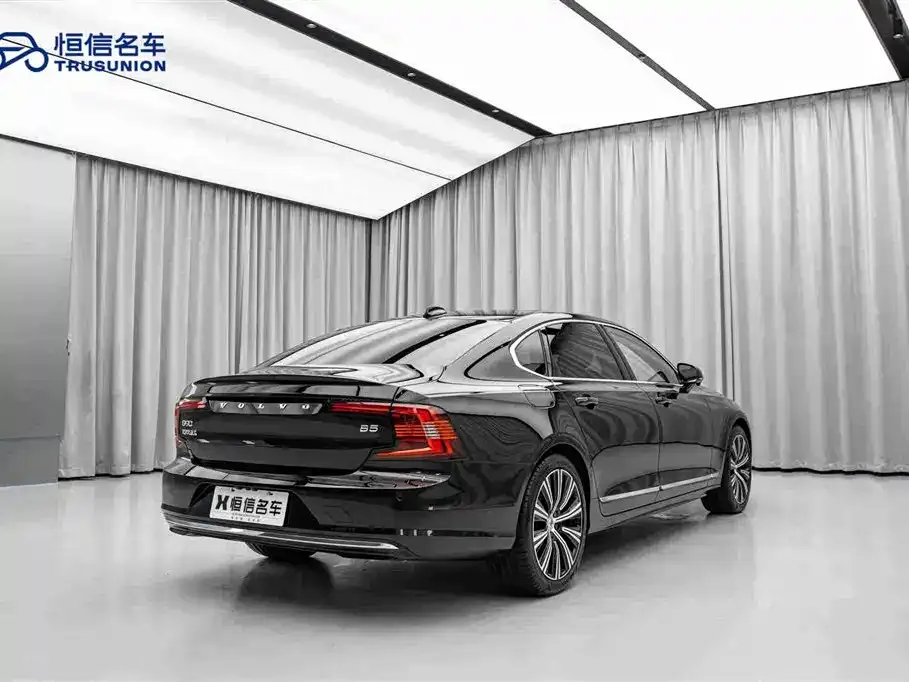 Volvo S90 — фото 3