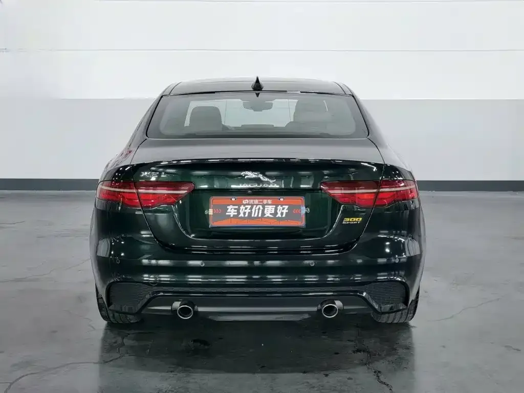 Jaguar XEL — фото 10