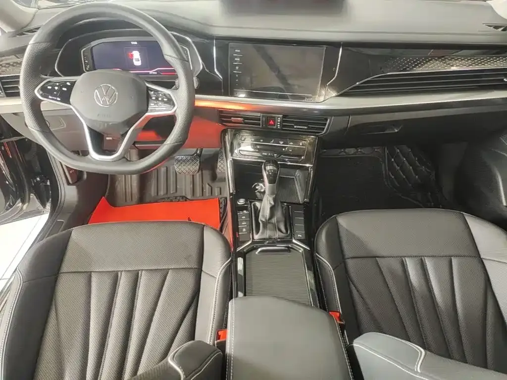 Volkswagen Passat — фото 8