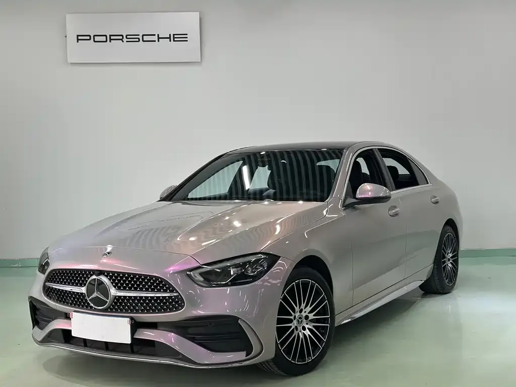Mercedes-Benz C-Class — фото 1