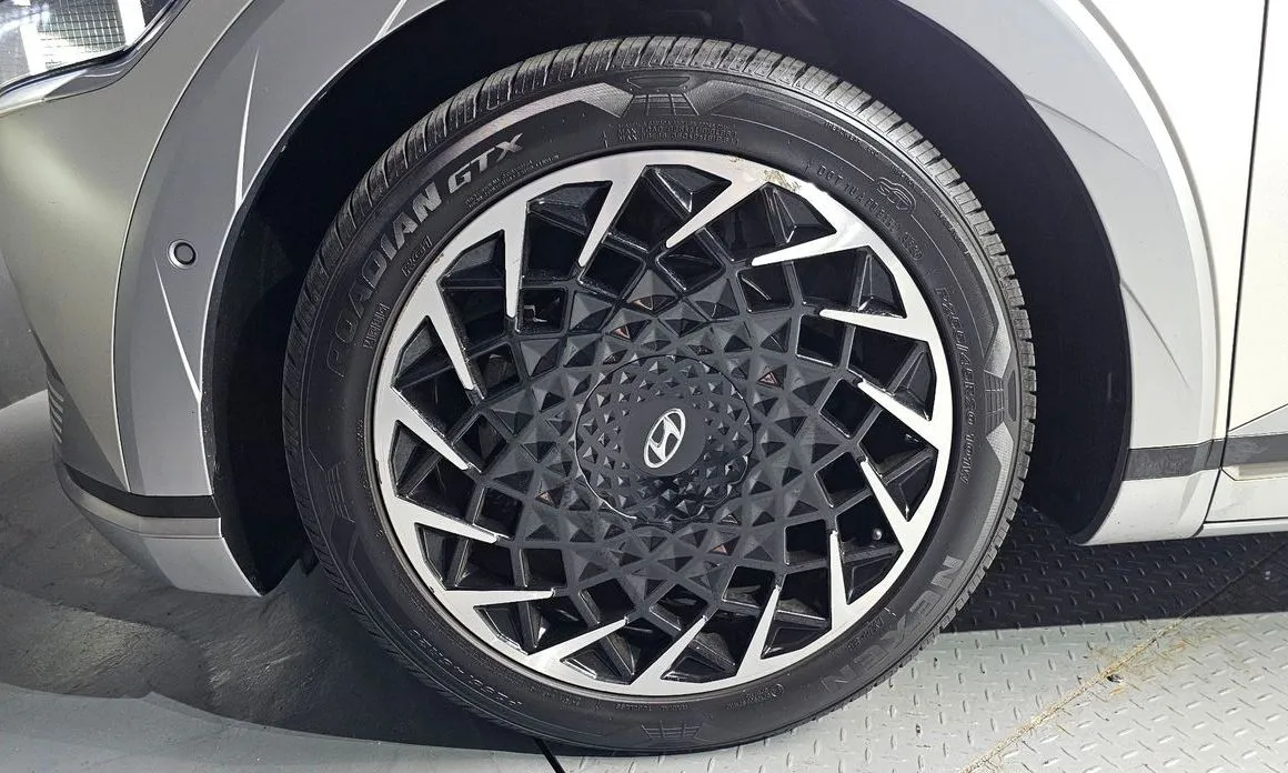 Hyundai Ioniq5 — фото 10