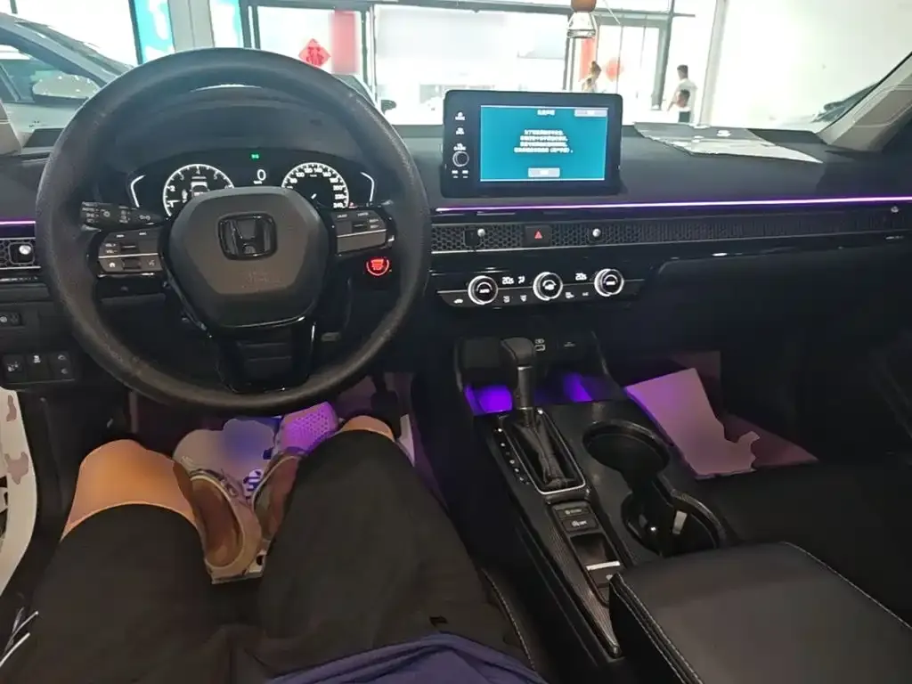 Honda Civic — фото 3