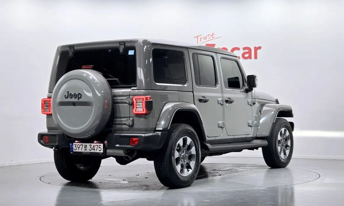 Jeep Wrangler — фото 6