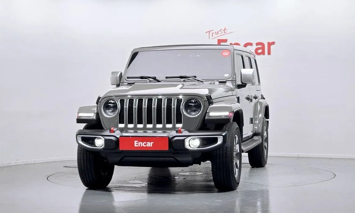 Jeep Wrangler — фото 8