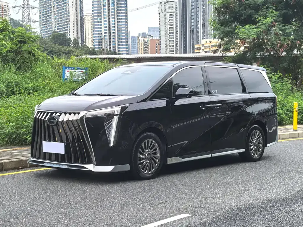 GAC Motor Trumpchi M8 — фото 1