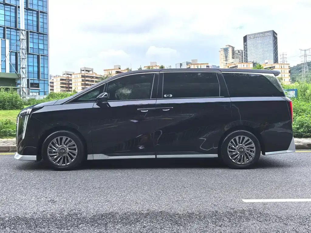 GAC Motor Trumpchi M8 — фото 7