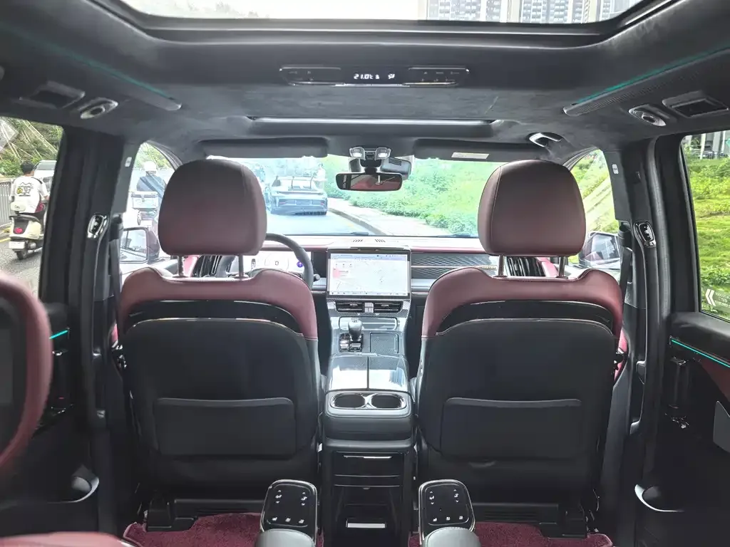 GAC Motor Trumpchi M8 — фото 2