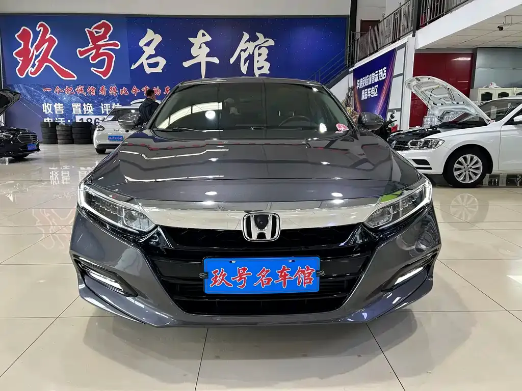 Honda Accord — фото 2