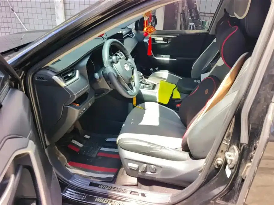 Toyota Wildlander 2024 из CN, фото 2