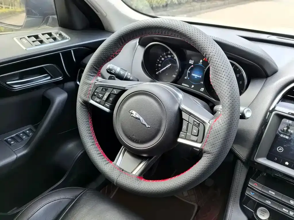 Jaguar F-PACE 2021 из CN, фото 6
