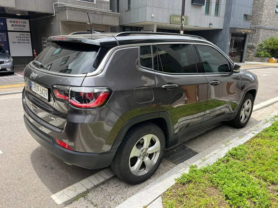 Jeep Compass 2021 из KR, фото 10