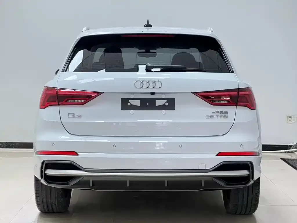 Audi Q3 — фото 2
