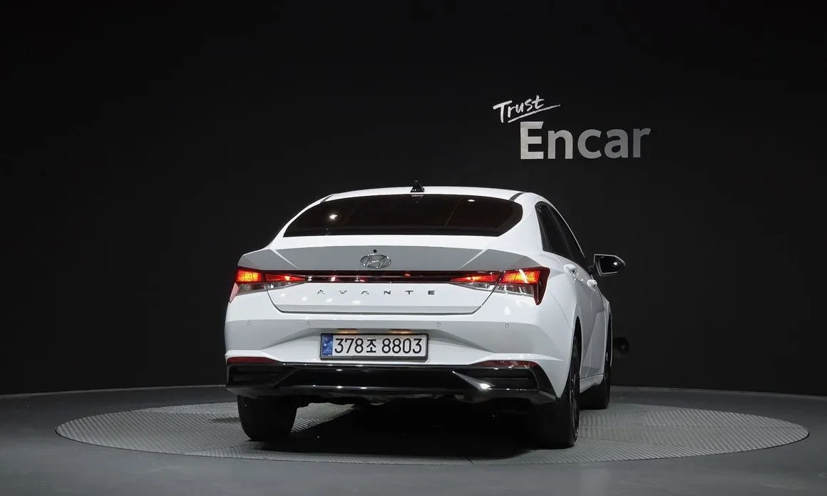 Hyundai AVANTE — фото 10