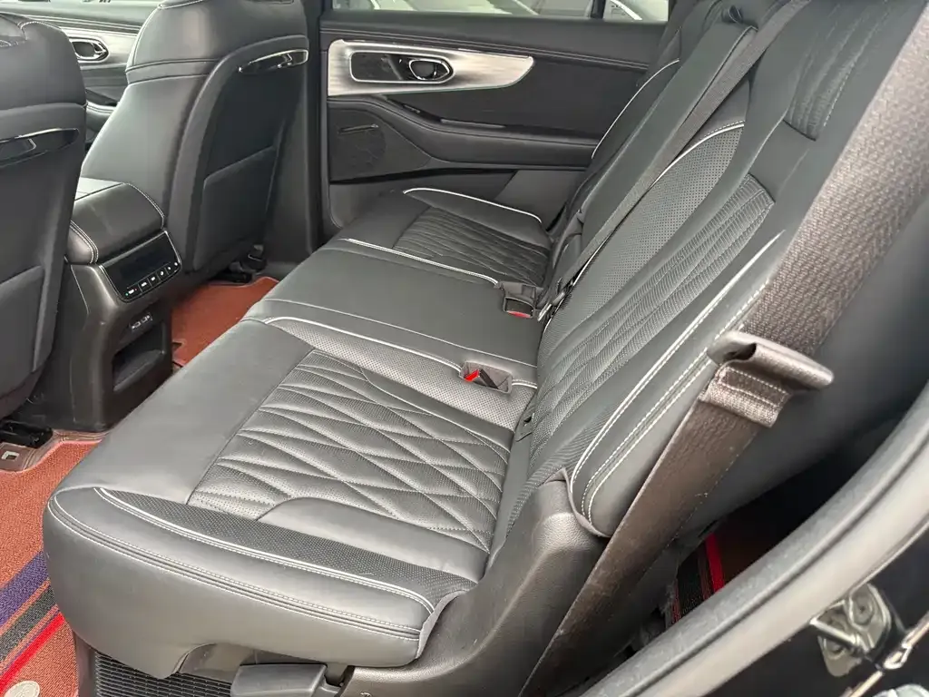 GAC Motor Trumpchi GS8 — фото 7