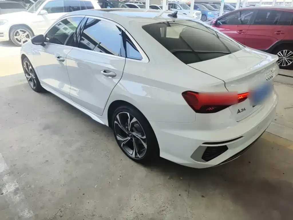Audi A3 — фото 9