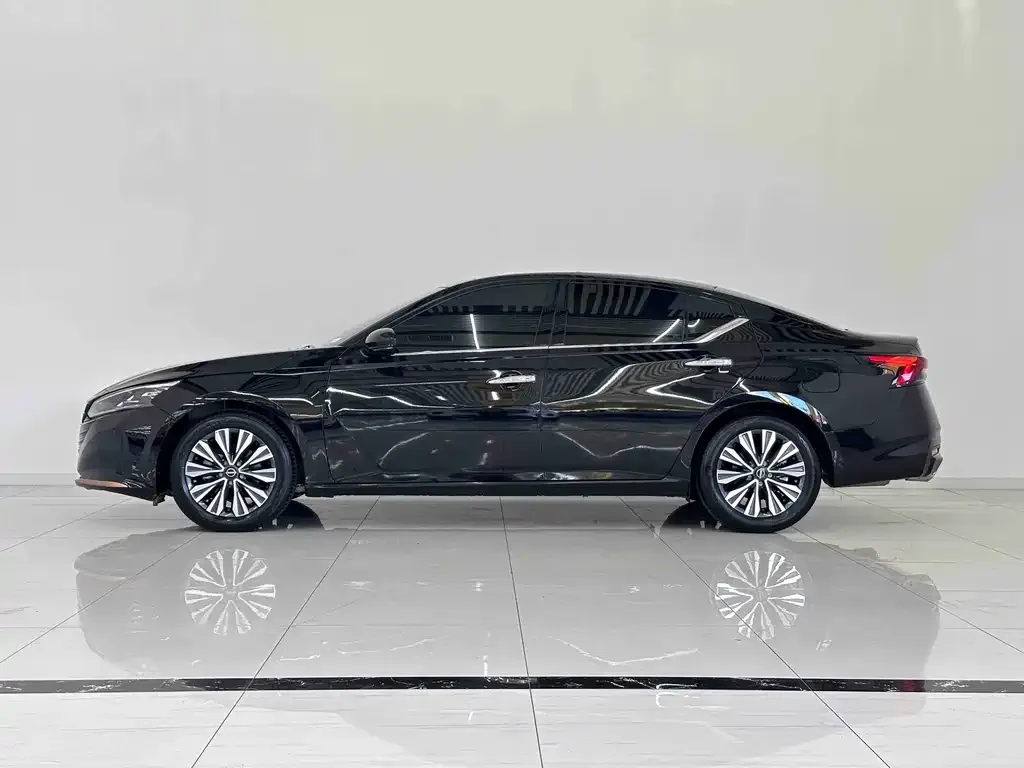 Nissan Teana — фото 6