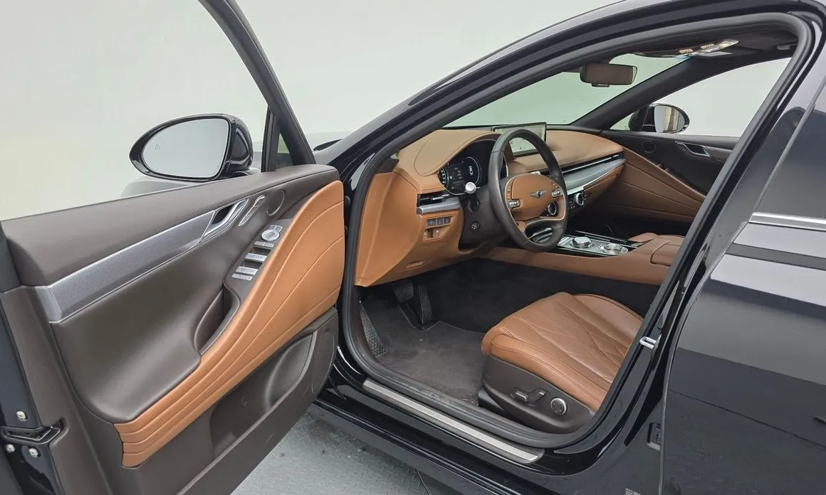 Genesis G80 — фото 10