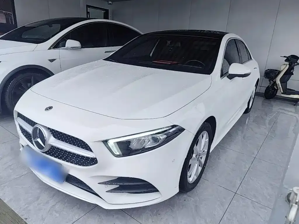 Mercedes-Benz A-Class — фото 1
