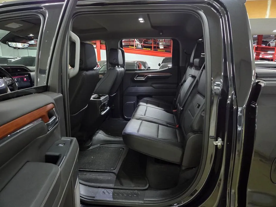 GMC Sierra — фото 10