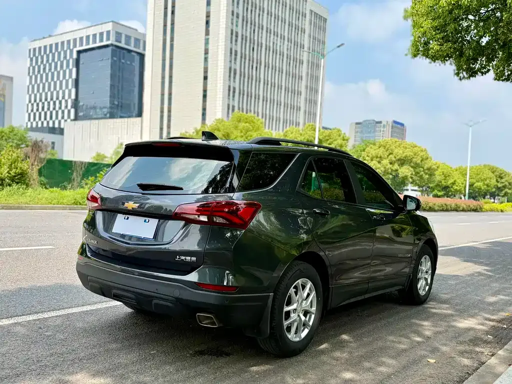 Chevrolet Equinox 2022 из CN, фото 7