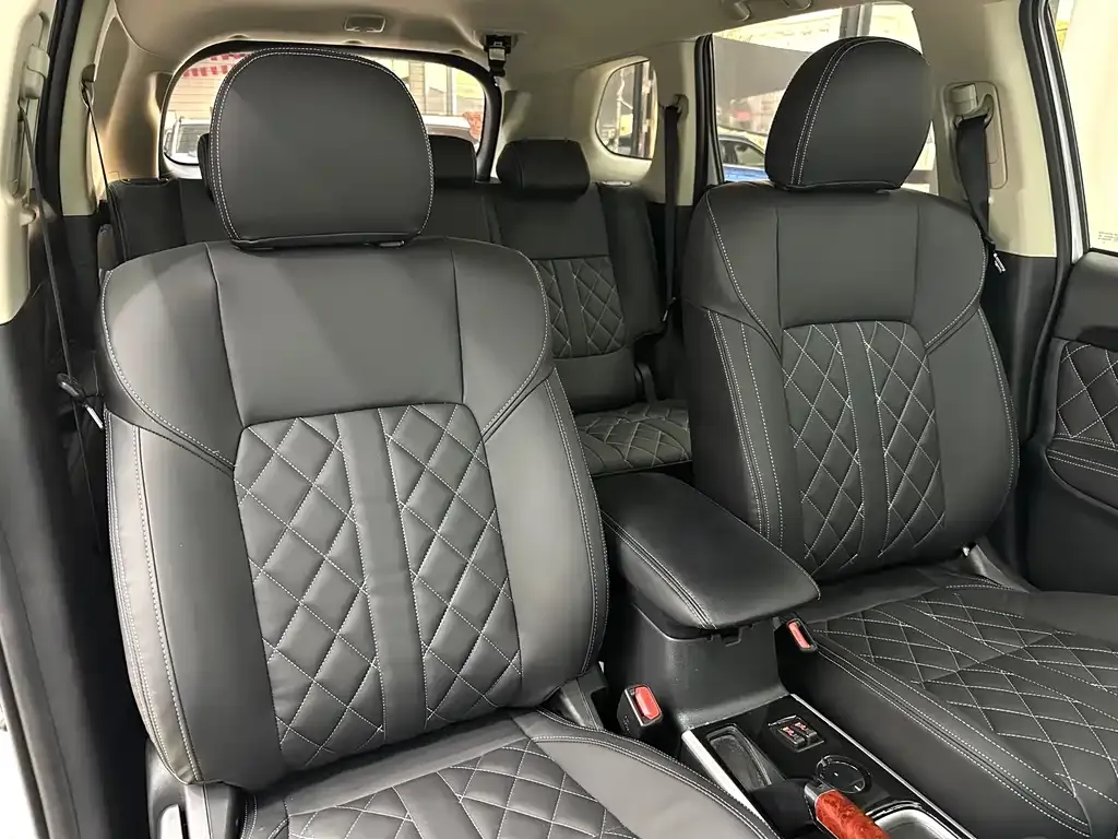 Mitsubishi Outlander — фото 10