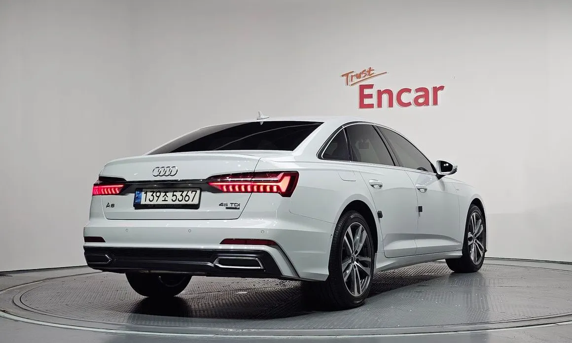Audi A6 — фото 8
