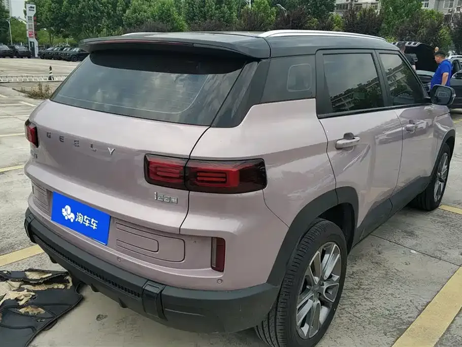 Geely Icon — фото 4