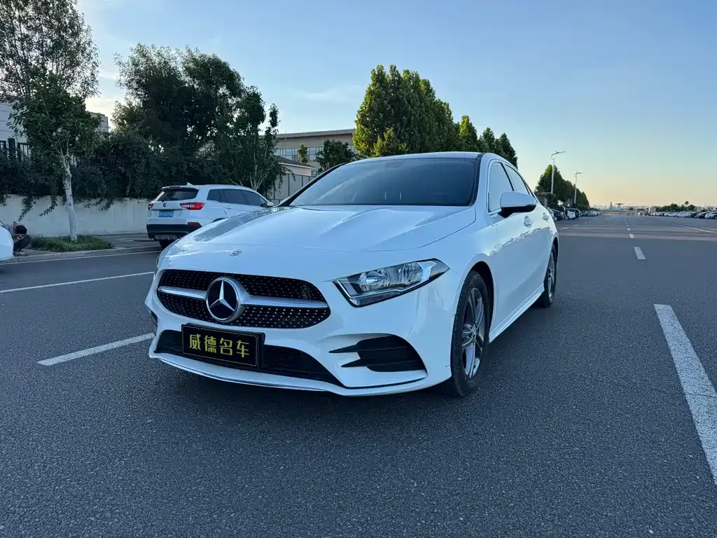 Mercedes-Benz A-Class — фото 1