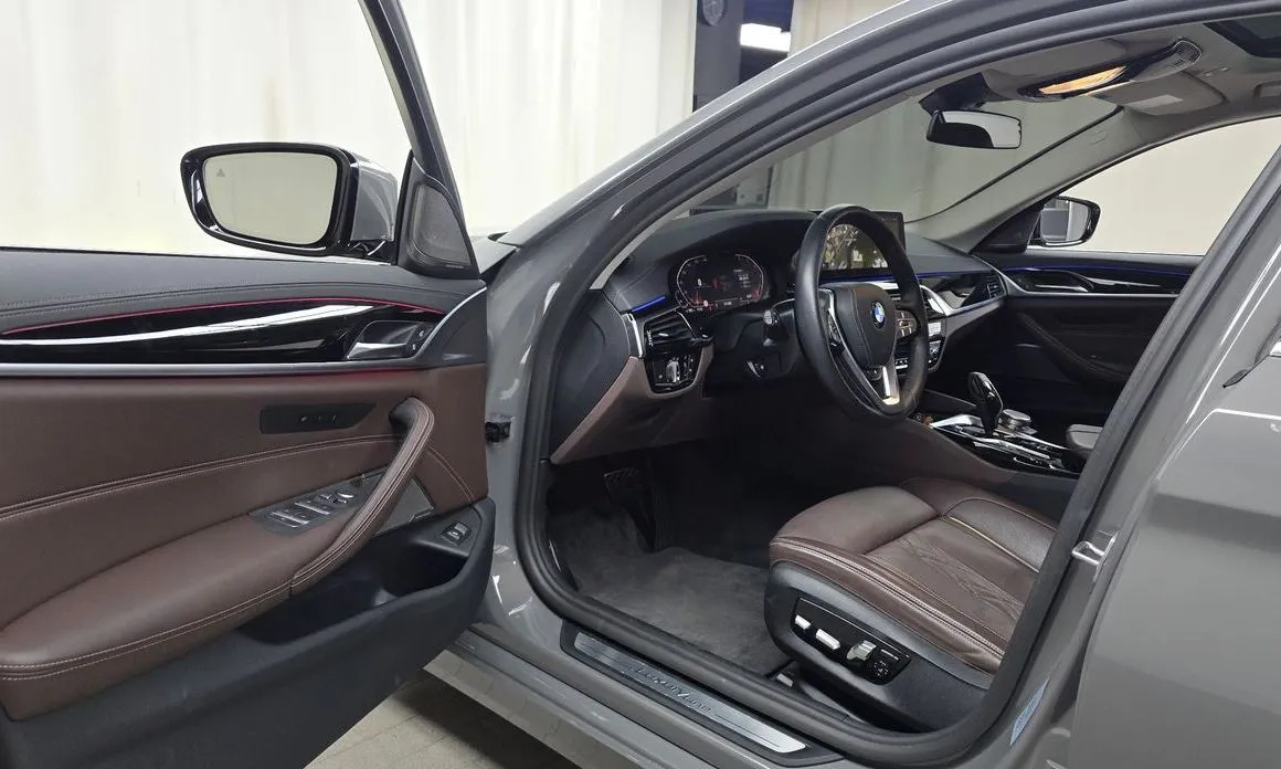BMW 5-Series 2021 из KR, фото 8