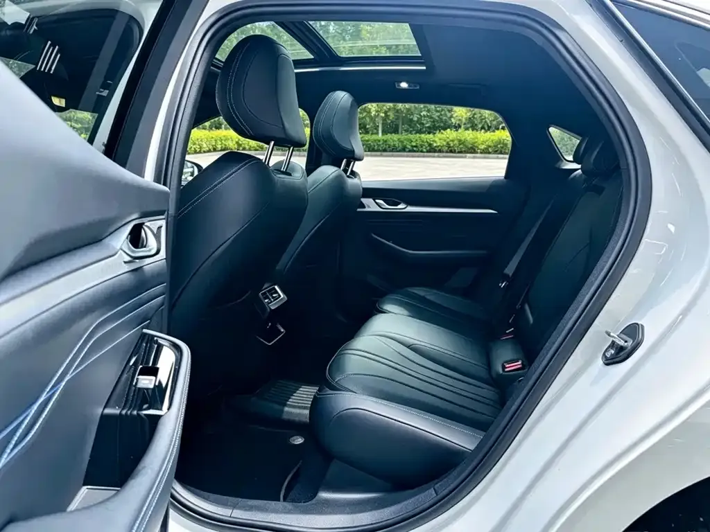 Geely Xingrui 2025 из CN, фото 8