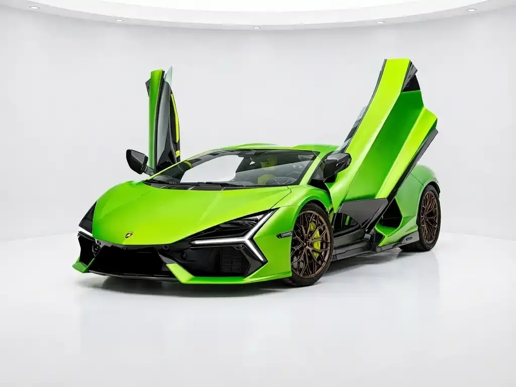 Lamborghini Revuelto — фото 1