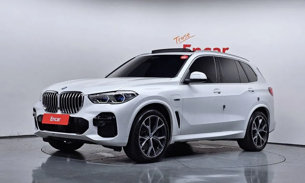 BMW X5 xDrive 45e M Sport 1