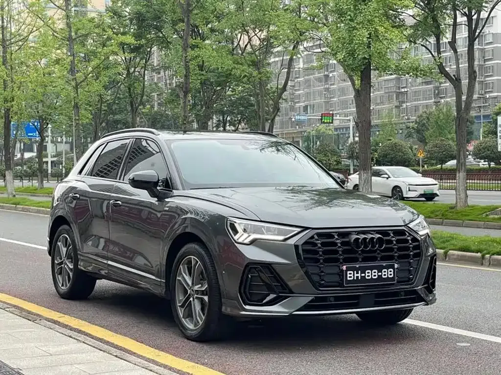 Audi Q3 — фото 6