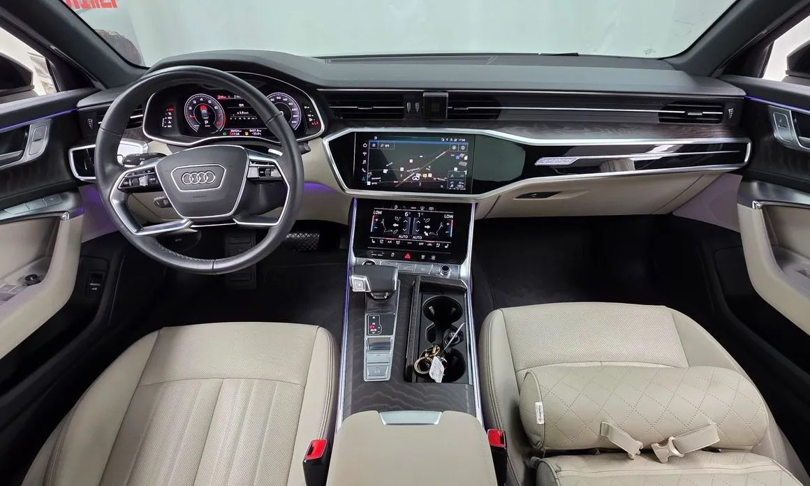 Audi A6 — фото 10