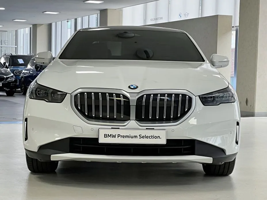 BMW 5-Series 2025 из KR, фото 4
